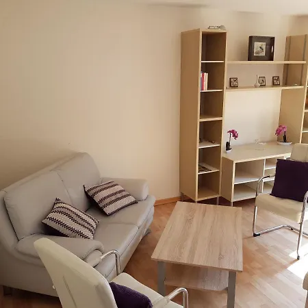 Apartment Urlaub Zwischen Den Meeren Auf Hof Jørlon Osterby (Schleswig-Flensburg)